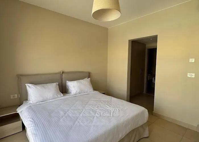 Mangroovy 2bd Pool With A Sea View